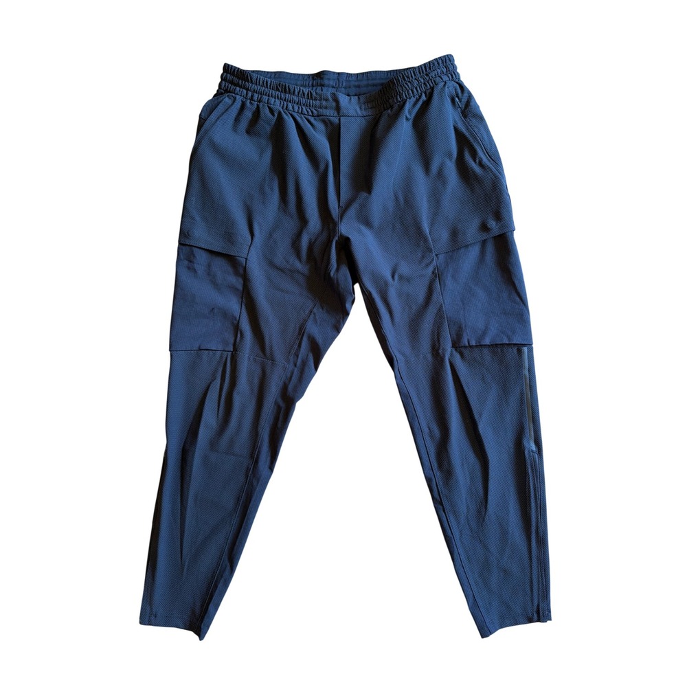 Lululemon License to Train Cargo Pants Black Textured Joggers Mens Large L